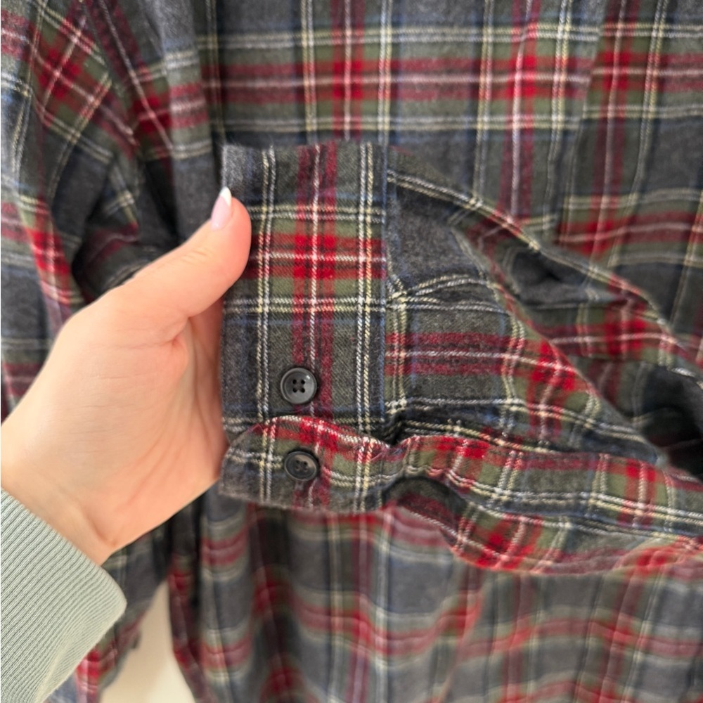 L.L. Bean Men's Plaid Cotton Shirt Button Down Long Sleeve - Picture 4 of 6